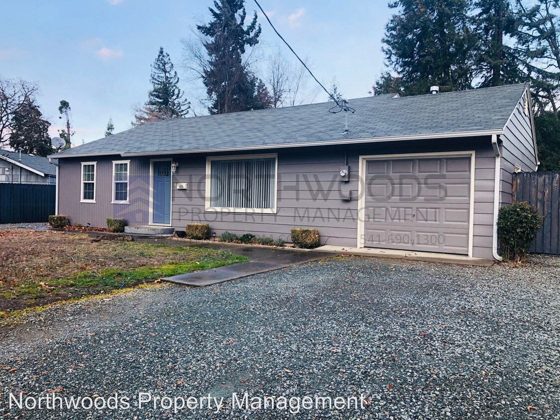 Primary Photo - 2 br, 1 bath House - 115 Highland Dr