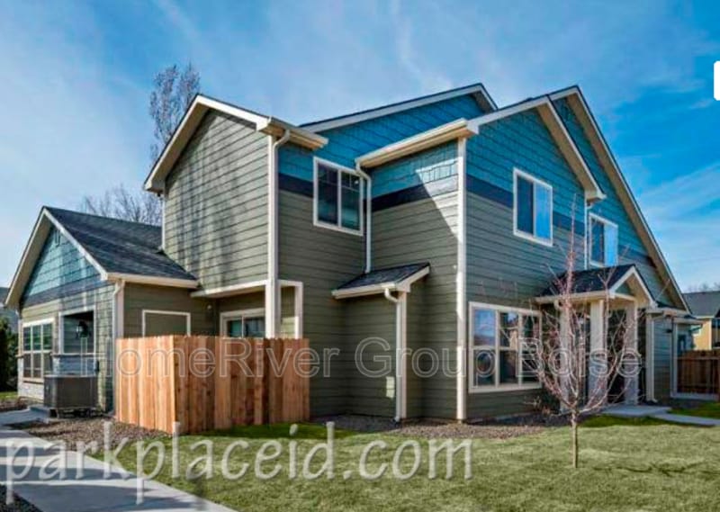 100 S Locust Grove Rd Unit I102, Meridian, ID 83642 Condo for Rent in