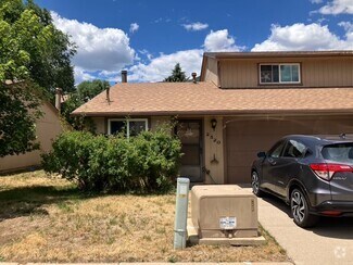 2 car garage - 2520 E Cassidy Ln