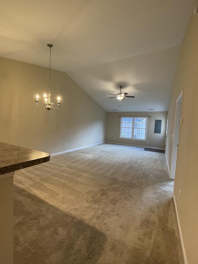 9 Jackmia Way, Staunton, VA 24401 Townhome Rentals in Staunton VA