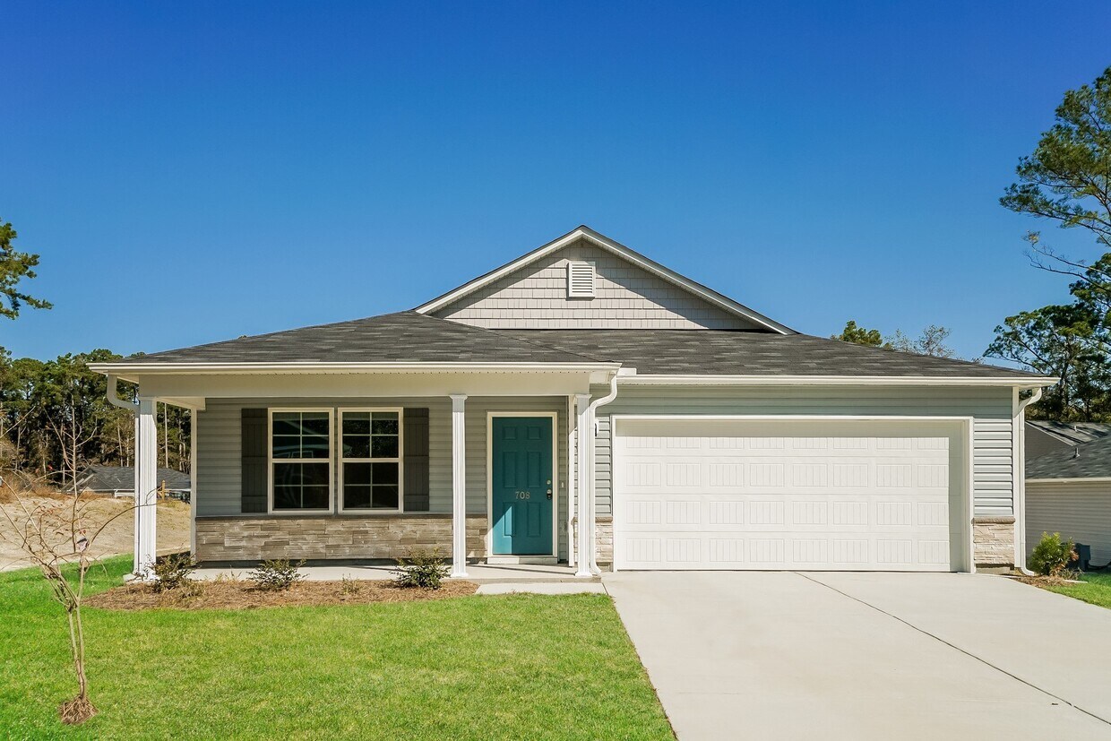 Primary Photo - 2498 Provence Dr SE