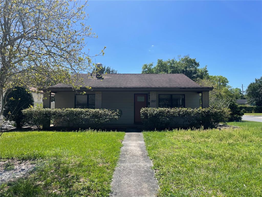 Foto principal - 1700 Canton St