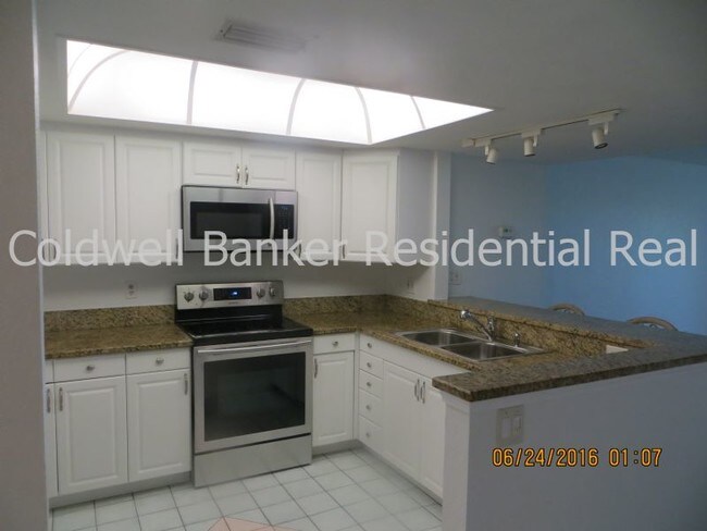 Building Photo - 9612 Tara Cay Ct