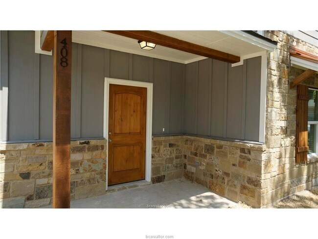 Building Photo - 408 Woodson Dr