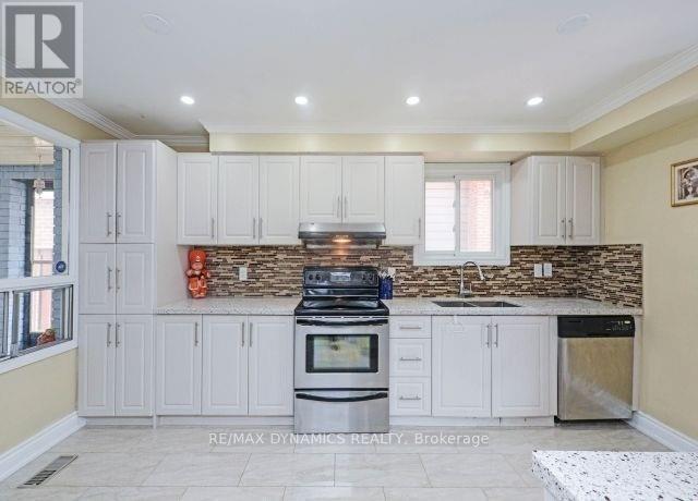 Building Photo - 7 Slater Cir