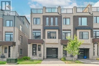 Building Photo - 314-314 Equestrian Way