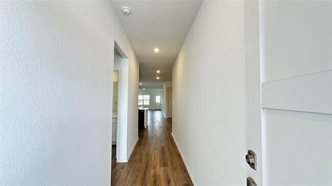 Building Photo - 171 Tofalla None