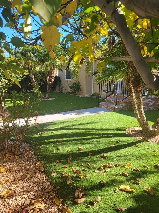 Foto del edificio - Namm Properties