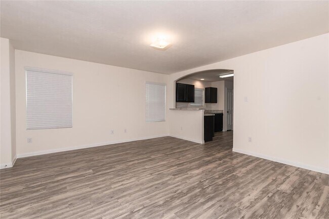 Building Photo - 6050 Peaceful Ridge Dr