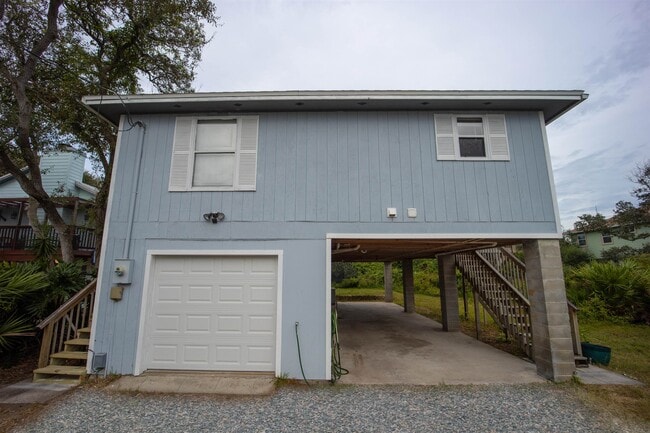 Building Photo - 6498 Brevard St