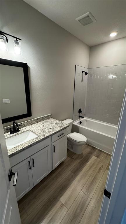 Foto del edificio - 7729 Somersworth Dr