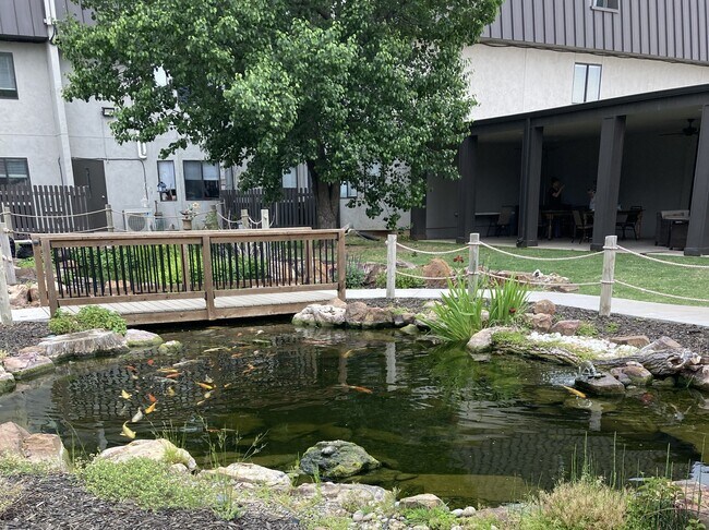 Foto del edificio - Southern Hills Retirement Community