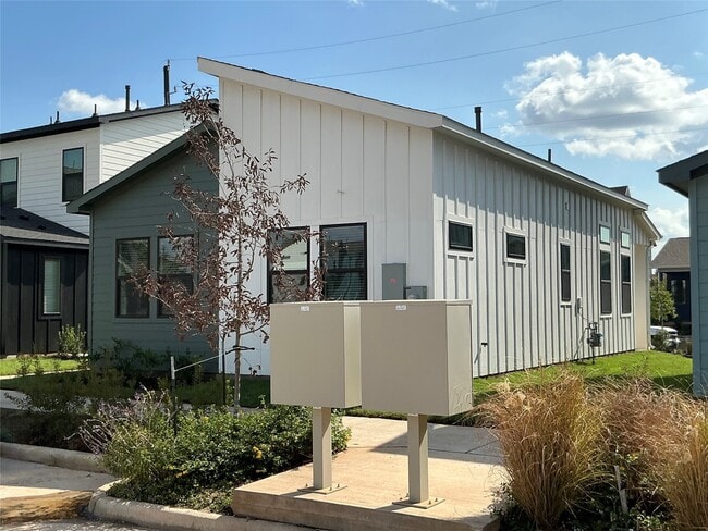 Building Photo - 3259 Loam Ln