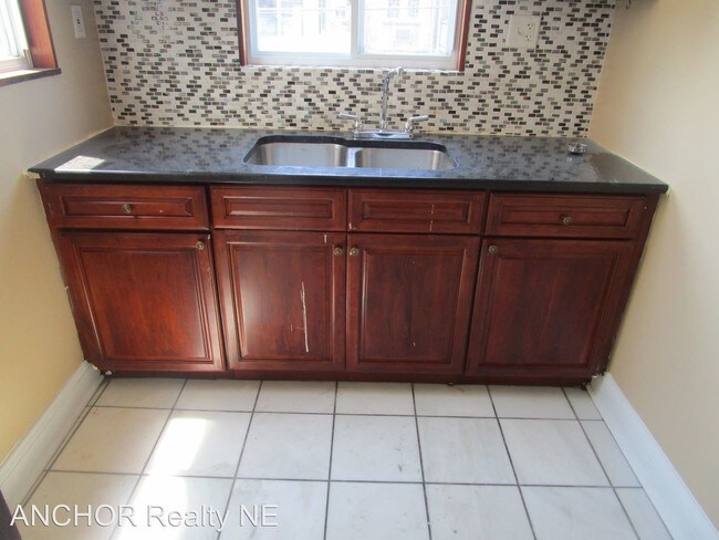 Foto del edificio - 3 br, 1 bath House - 2636 S Daggett St