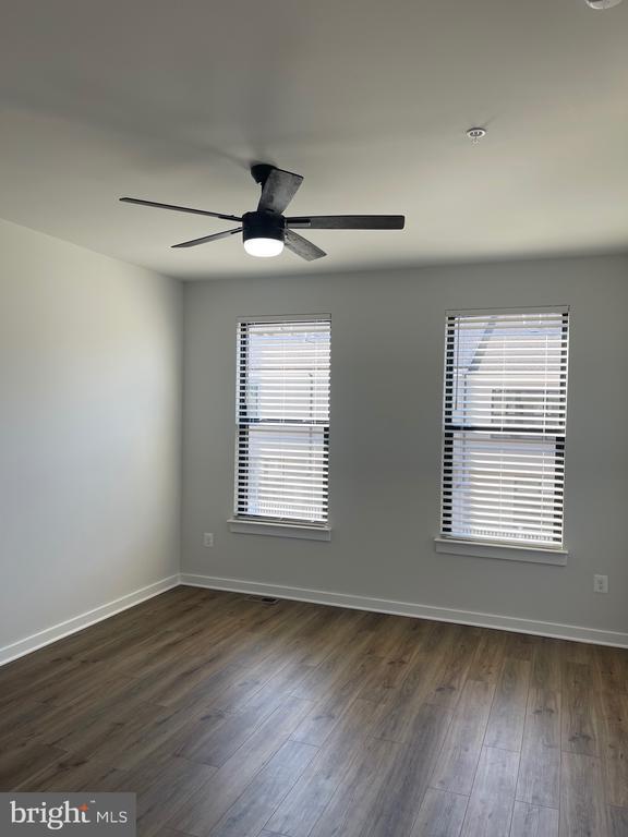 Foto del edificio - 5014 Henry King Wy