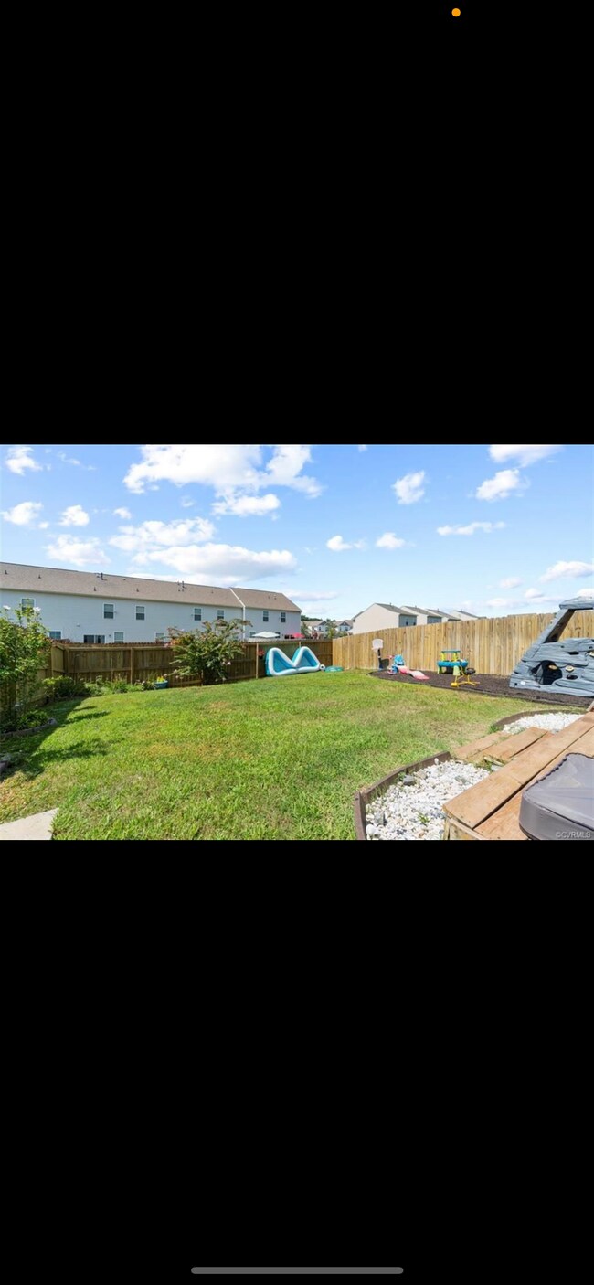 2114 New Market Village Blvd, Henrico, VA 23231 Townhome Rentals in