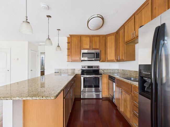 Foto del edificio - Kimberly Place Condo 1 bed 1 bath . In uni...