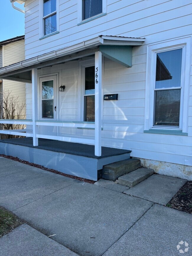 Building Photo - 366 E Bald Eagle St