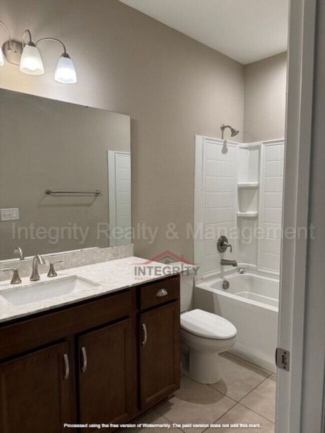 Foto del edificio - Beautiful 4 bed/ 2 bath in Eagle Landing