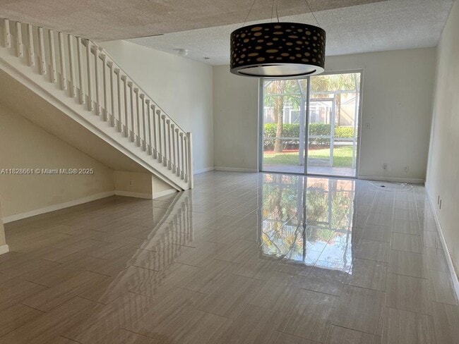 Building Photo - 1597 Barcelona Way