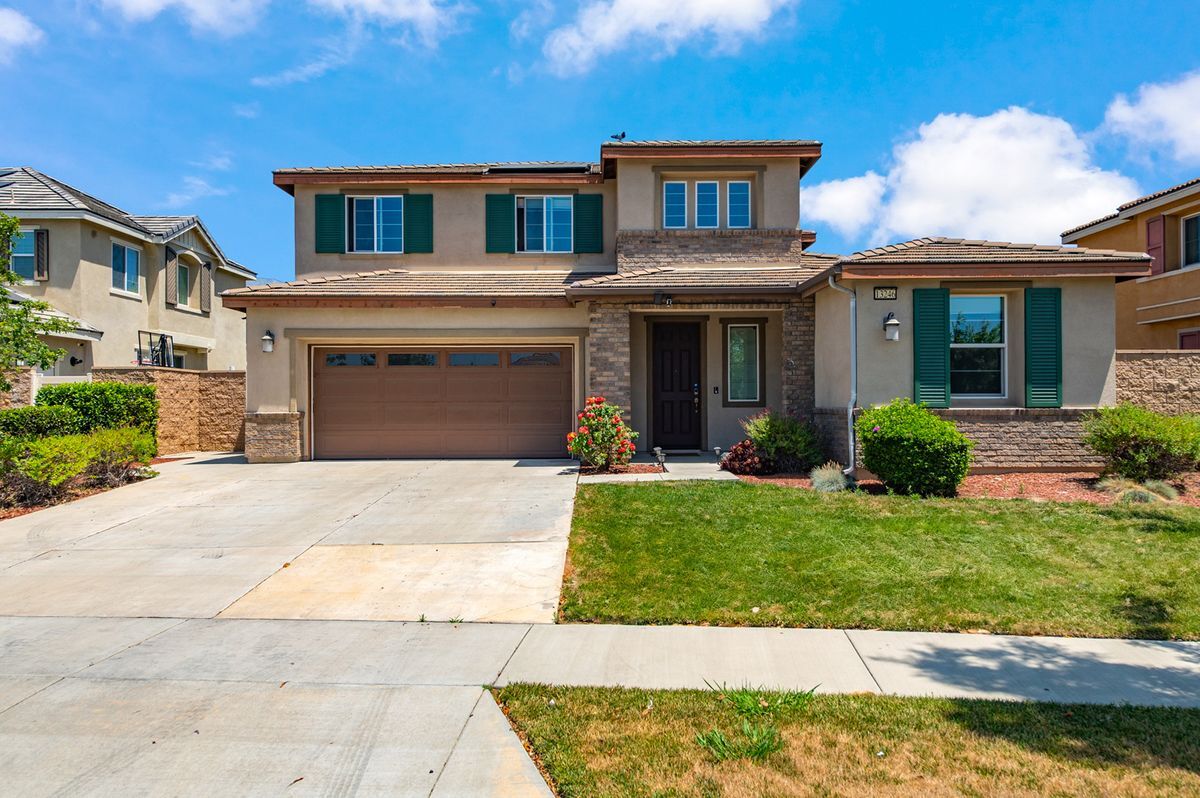 Foto principal - 13246 Baxter Springs Dr