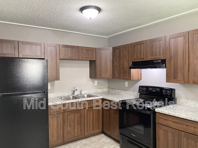 Foto del edificio - 4414 W 10th St