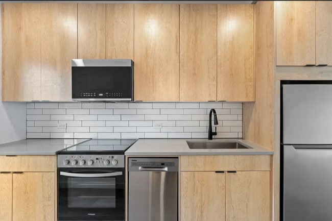 Photo - E. 127th St, Madison Ave Apartment