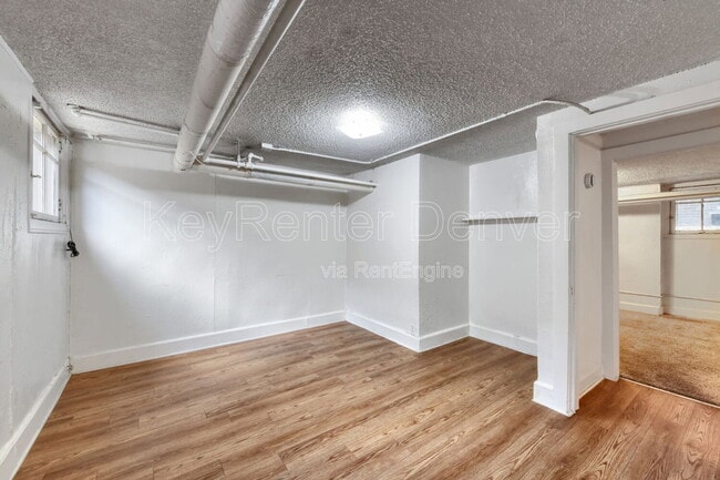 Photo - 1275 Detroit St Apartment