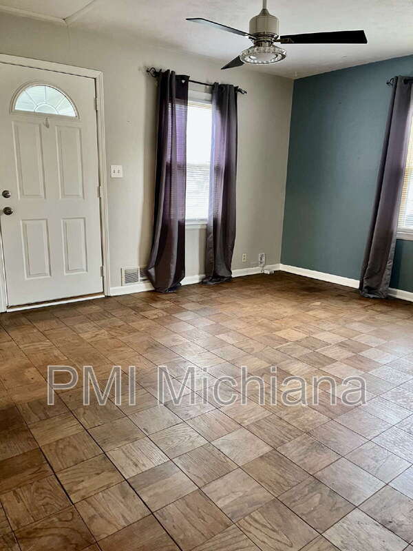 Foto del edificio - 19770 Kern Rd