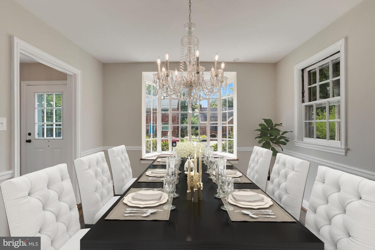 Foto principal - 4513 Butterworth Pl NW