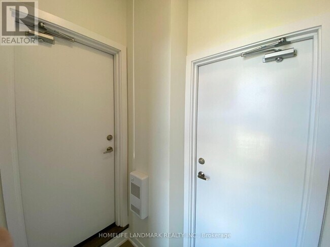 Building Photo - 416 Lawrence Hts Wy