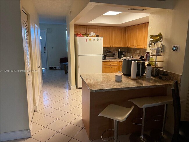 Foto del edificio - 10912 SW 3rd St