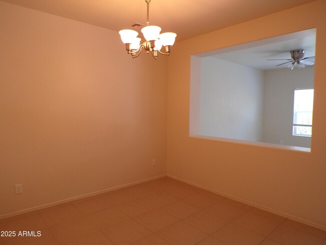Building Photo - 621 Haynes Dr