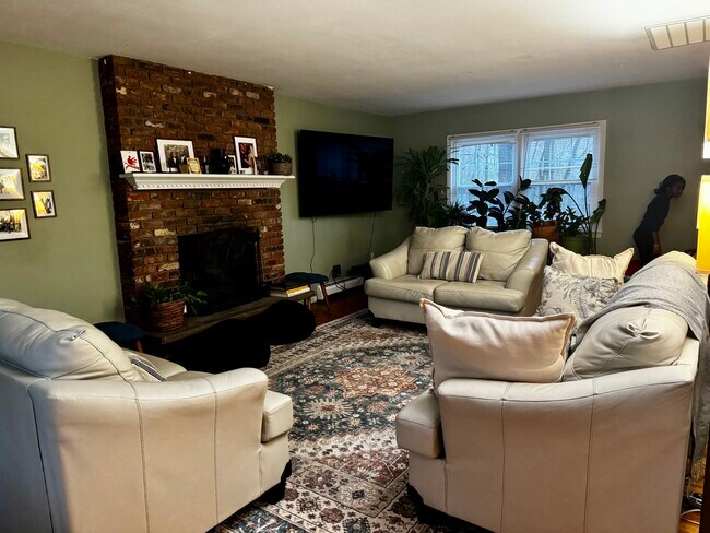 Foto del edificio - 6 Redcoat Ln