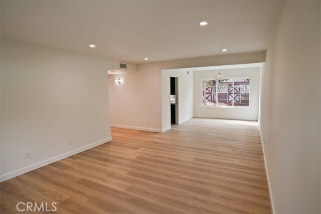 Foto del edificio - 1925 Parkside Ave