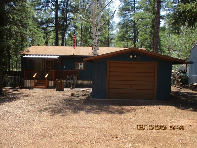Building Photo - 3137 Stardust Dr
