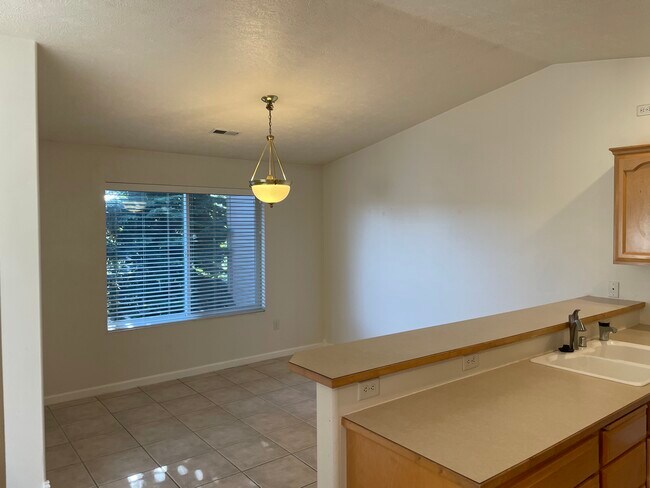 Foto del edificio - 8850 N Pamela St