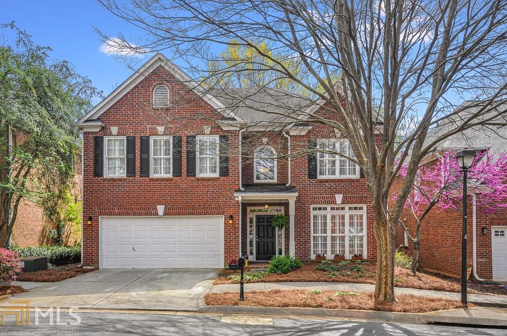 Foto principal - 9 Village Walk Dr