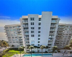 Building Photo - 2600 N Flagler Dr