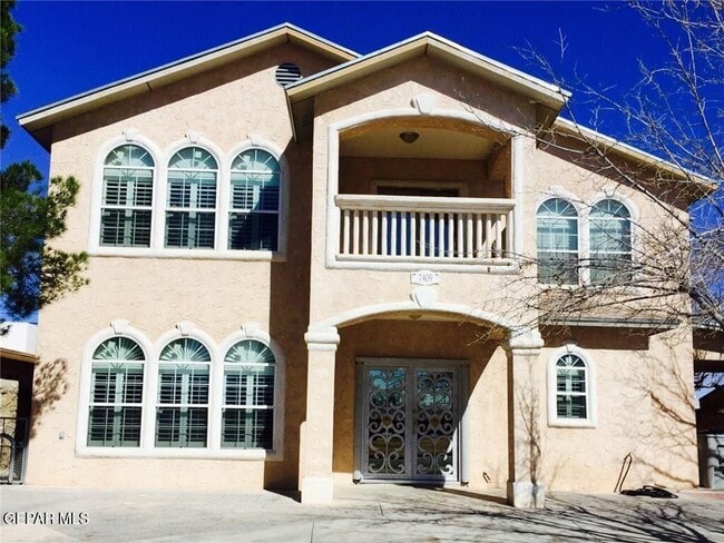 Foto del edificio - 7409 Edgemere Blvd