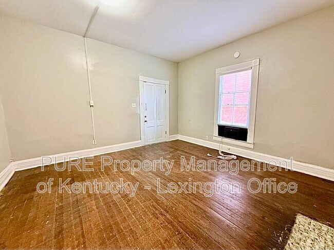 Building Photo - 168 Woodland Ave