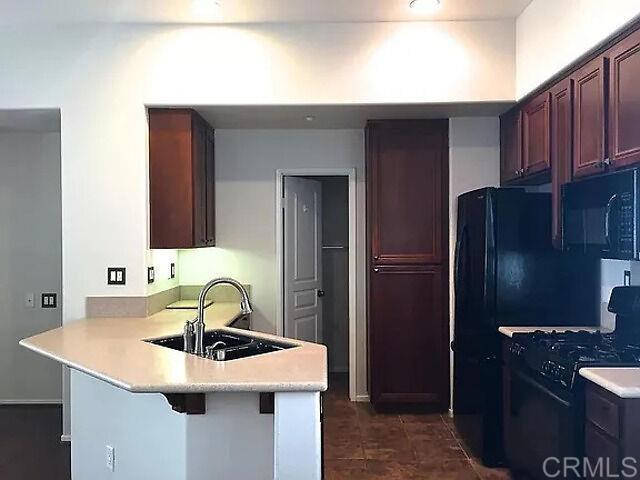 Foto principal - 503 Almond Rd