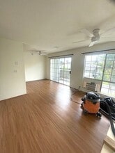 Building Photo - 46-1069-1069 Emepela Wy