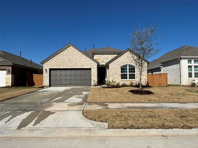 Building Photo - 2913 Clf Rdg Ln