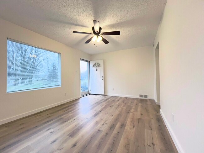 Foto del edificio - 29249 Harding St