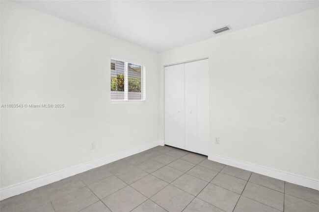 Building Photo - 2 bedroom in North Miami FL 33161