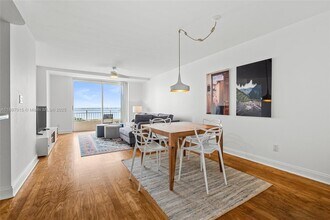 Building Photo - 770 Claughton Island Dr