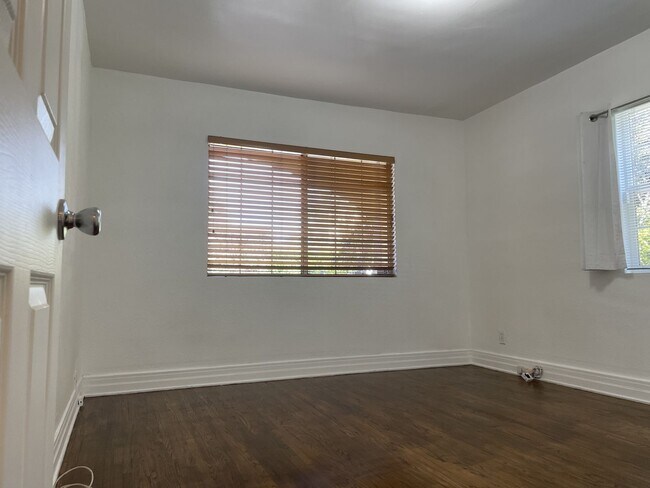 Foto del edificio - Private Single Family Home in Central Quie...