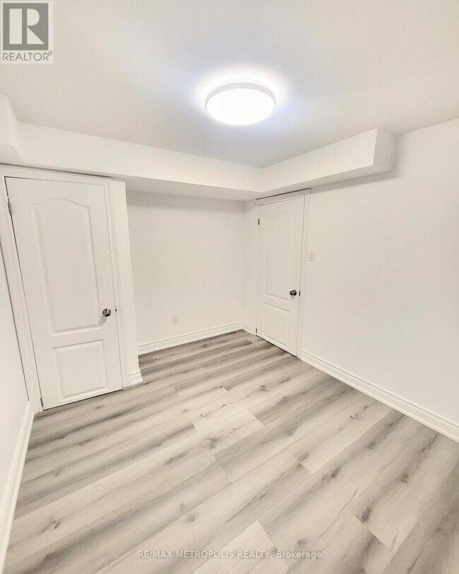 Building Photo - 40 Placentia Blvd