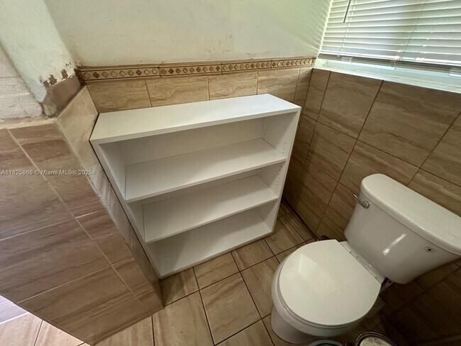 Foto del edificio - 785 NW 96th St